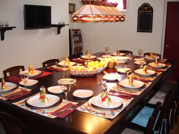 Banquet Table